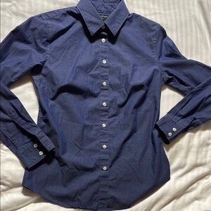 Banana Republic Blue Button Down Shirt with Pointed Collar Tailored Fit Size 2